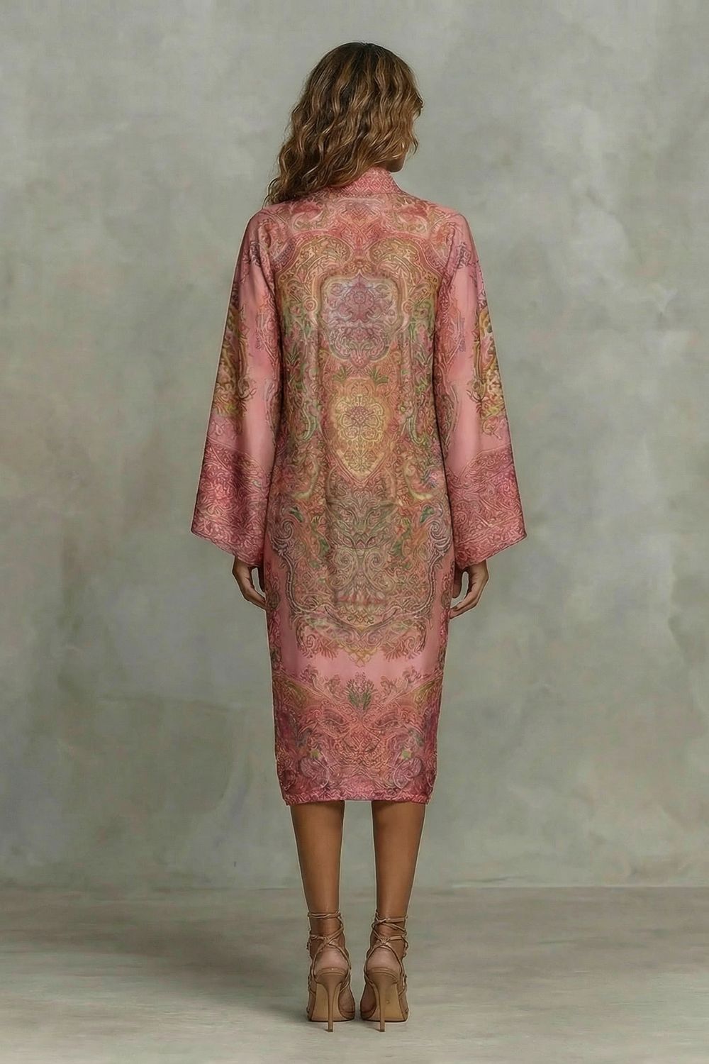 Marélienne – Baroque Floral Print – Midi Kimono Dress