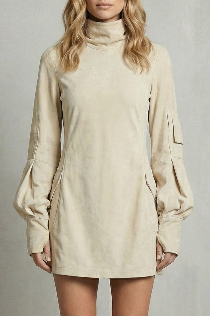 Marcella – Hoge Hals Silhouet – Mini Jurk met Suède-effect